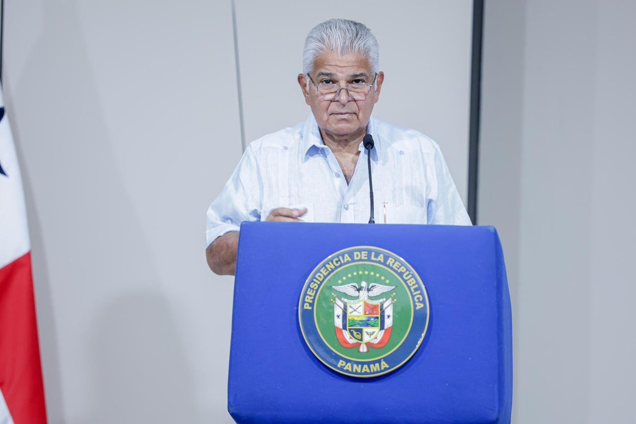 Panamá reducirá déficit fiscal a 4% y mantiene grado de inversión