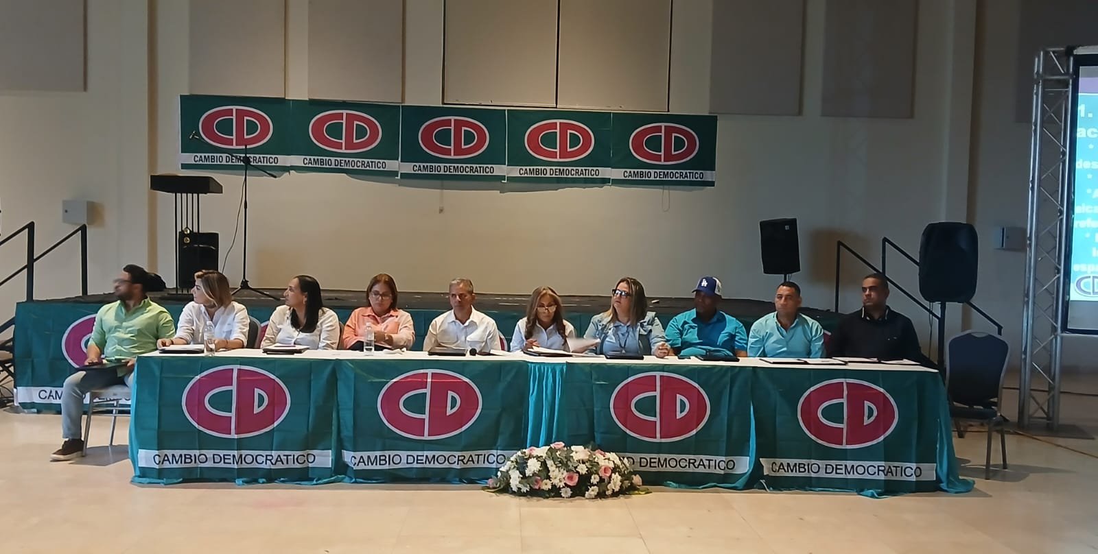 Cambio Democrático capacita a convencionales de Coclé y Veraguas