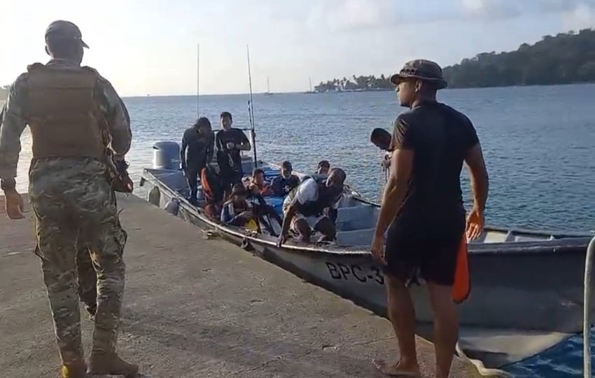 Naufragio de migrantes venezolanos en Colón deja un muerto