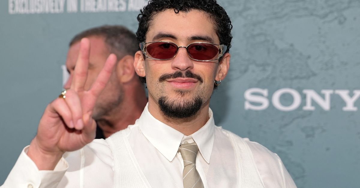 Bad Bunny hará historia en los Grammy y el Super Bowl 2026