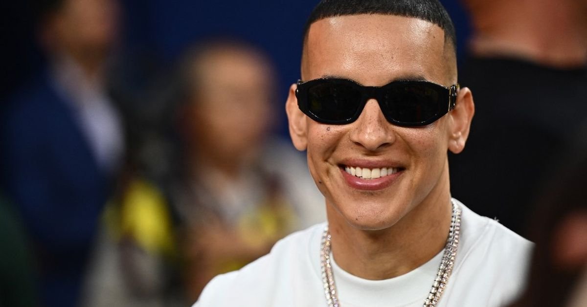 Daddy Yankee lanza “Toy Hermoso” y celebra 50 años de carrera