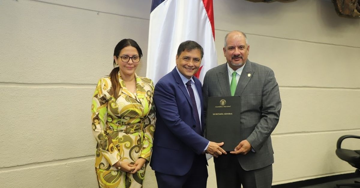 Panamá aprueba hasta seis años de prisión por exhibicionismo