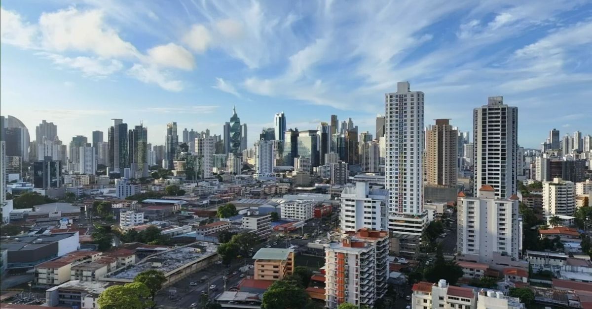 Economía de Panamá crece 4.4% en 2025 gracias a logística y servicios