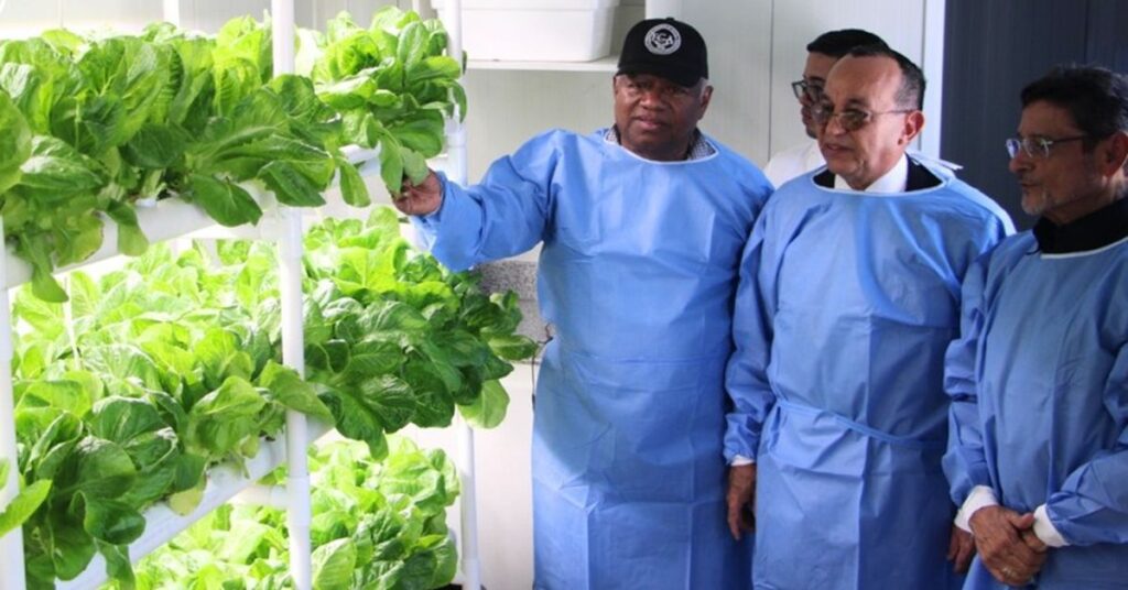 Universidad de Panamá inaugura laboratorio agrícola de alta tecnología