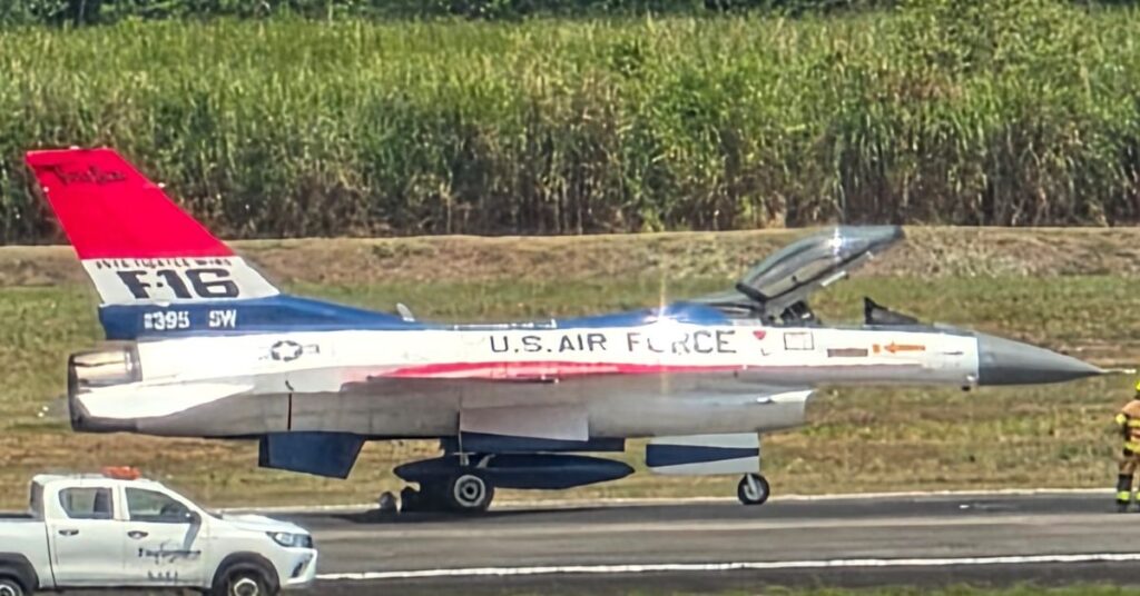 Avión F-16 de EE UU hace aterrizaje de emergencia en Tocumen
