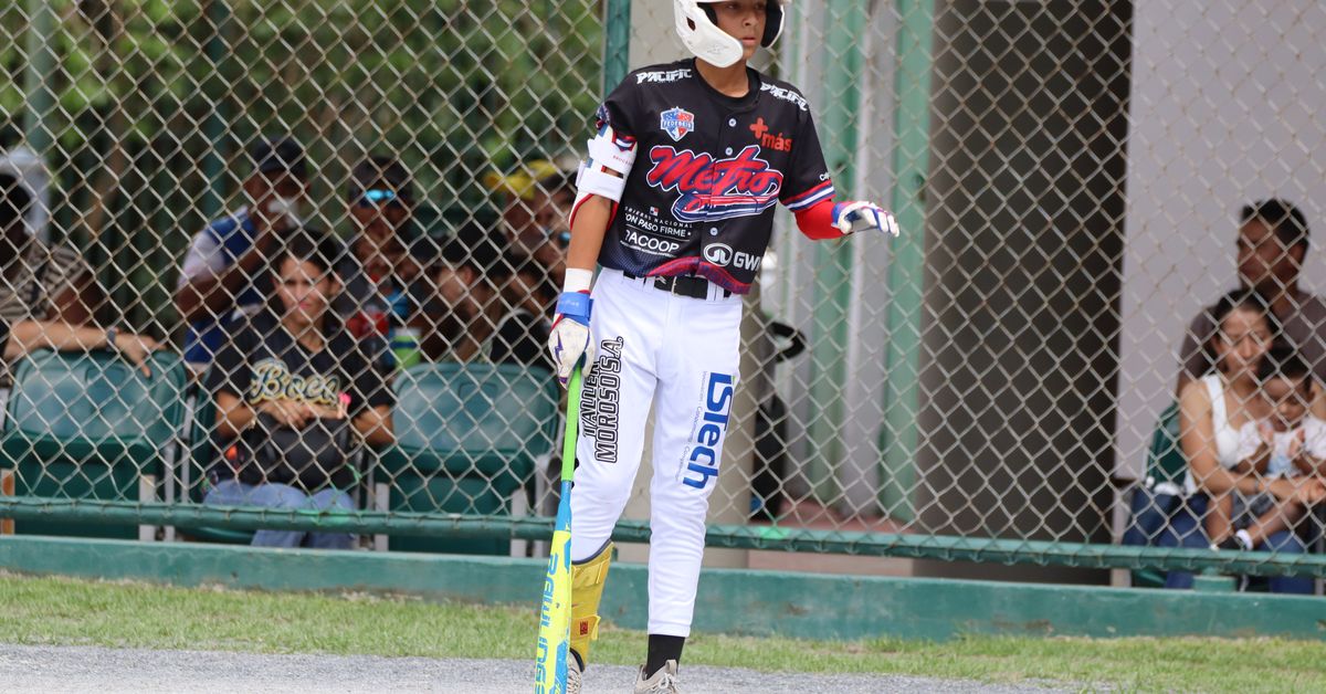Carlos Pérez, Jugador Más Valioso en Nacional de Béisbol U12