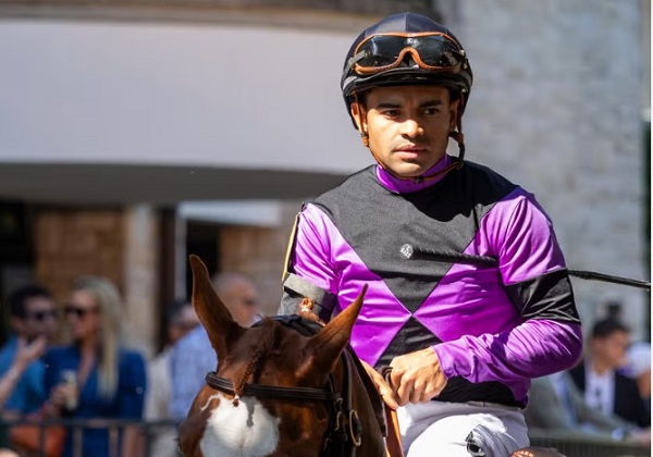Luis Sáez y Ricardo Santana competirán en el Preakness Stakes 2026