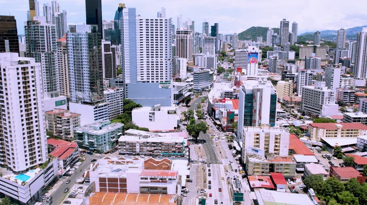 PIB de Panamá crece 4.8% en primer trimestre de 2026