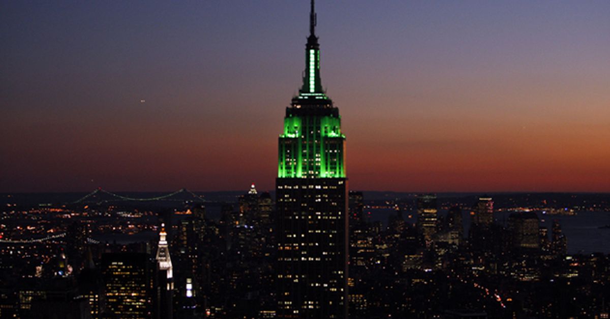 Detienen a escaladores rusos por subir sin permiso al Empire State