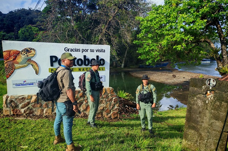 Operativo policial con drones para la festividad del Cristo Negro